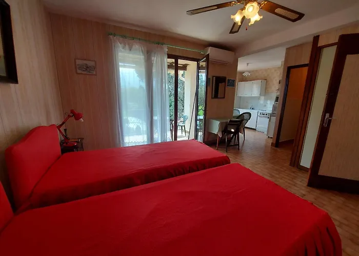 Villa Climatisee Avec Piscine Privee Et Animaux Acceptes - Fr-1-776-133